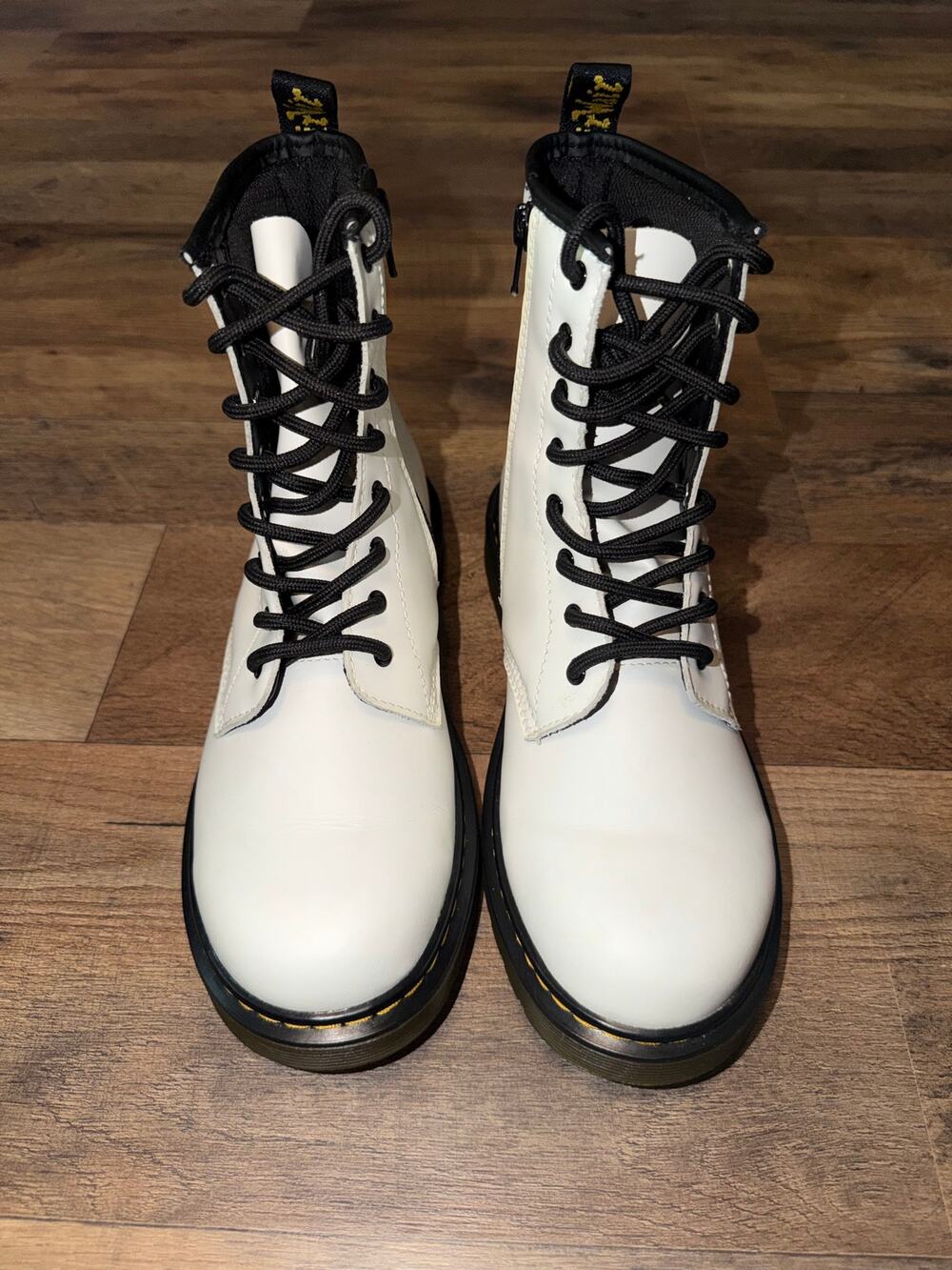 Dr Martins youth white & black combat boots